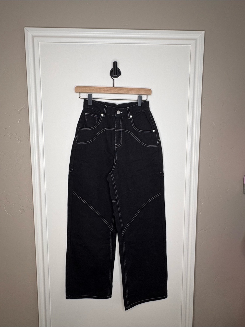 Lulu's Black Jeans with White Stitching new with tags